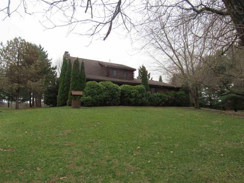 48 E Cox Rd, Edgerton, WI 53534 photo 1