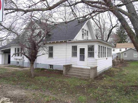3262 S Riverside Dr, Beloit, WI 53511 photo 1