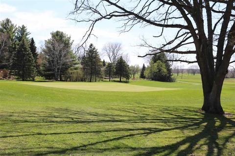4577 Golf Dr, Windsor, WI 53598 photo 1