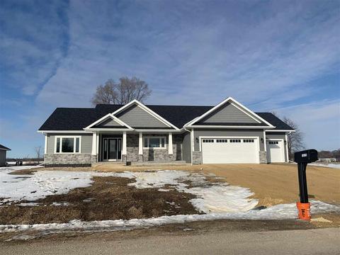 1015 Whippoorwill Way, Beloit, WI 53511 photo 1