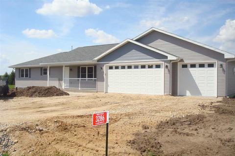 3286 W Lamplighter Tr, Beloit, WI 53511 photo 1