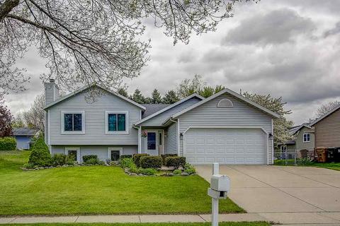 3301 Basil Dr, Madison, WI 53704 photo 1