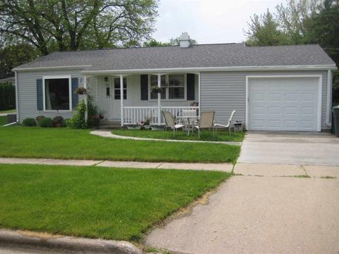 107 Tabbert Ave, Ripon, WI 54971 photo 1