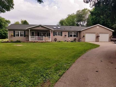 820 Elmwood Ave, Beloit, WI 53511 photo 1
