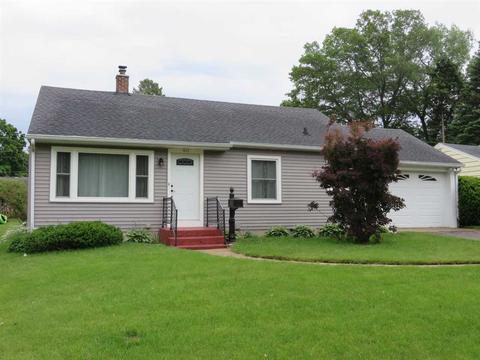 917 Woodside Ave, Ripon, WI 54971 photo 1