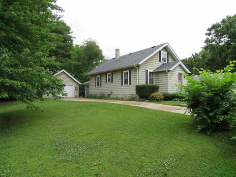 787 E Briar Ln, Beloit, WI 53511 photo 1