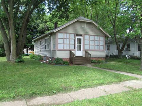 1746 Dewey Ave, Beloit, WI 53511 photo 1