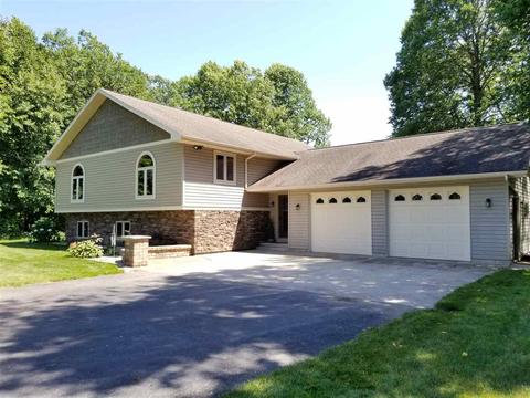 1071 Ember Dr, Adams, WI 53910 photo 1