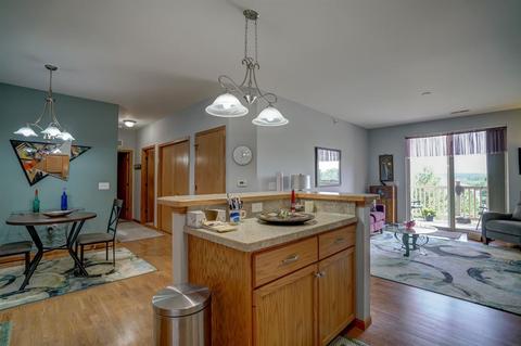 5831 Lupine Ln 214 Madison Wi 53718 16 Photos Mls 1863736
