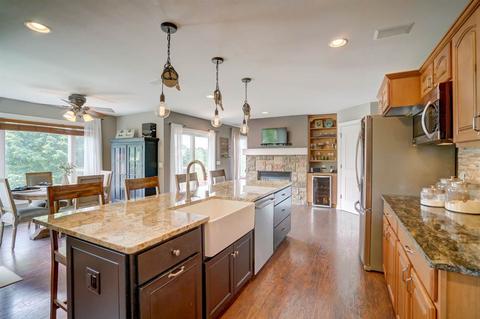 7327 Springhelt Dr, Dane, WI 53529 photo 1