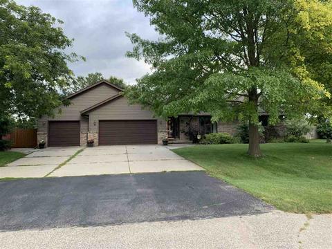 3169 Davis Dr, Beloit, WI 53511 photo 1