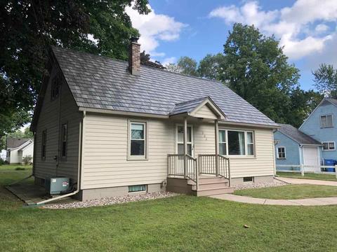 504 E 3rd Ave, Brodhead, WI 53520 photo 1
