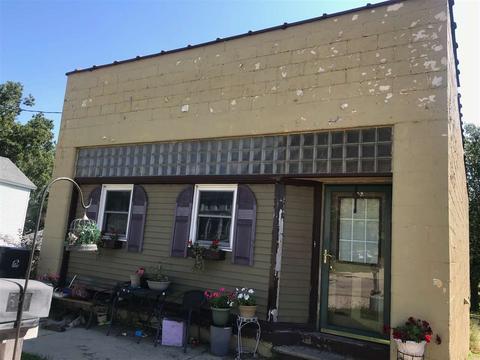 533 S Main St, Fall River, WI 53932 photo 1