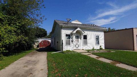228 Scott St, Ripon, WI 54971 photo 1
