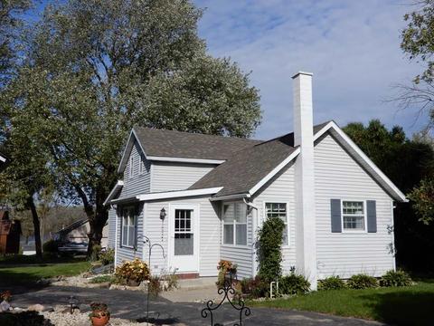 862 E Harbor Rd, Milton, WI 53563 photo 1
