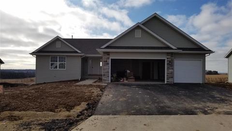3740 Eagles Ridge Dr, Beloit, WI 53511 photo 1