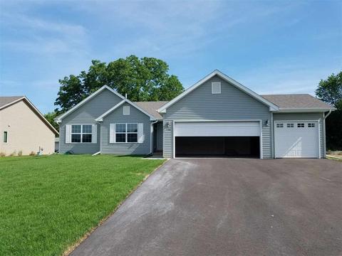 721 Limerick Ln, Beloit, WI 53511 photo 1