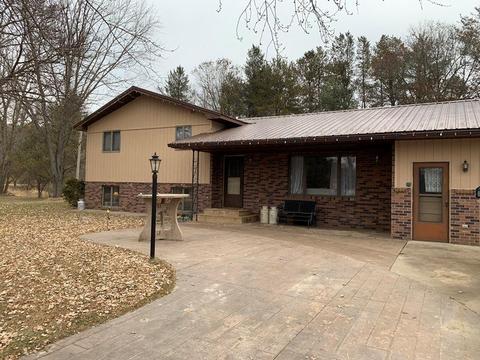 900 Preston Dr, Wonewoc, WI 53968 photo 1