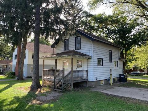 3280 S Riverside Dr, Beloit, WI 53511 photo 1