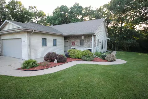 2705 E Ridge Rd, Beloit, WI 53511 photo 1
