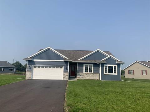3188 Warbler Ct, Beloit, WI 53511 photo 1