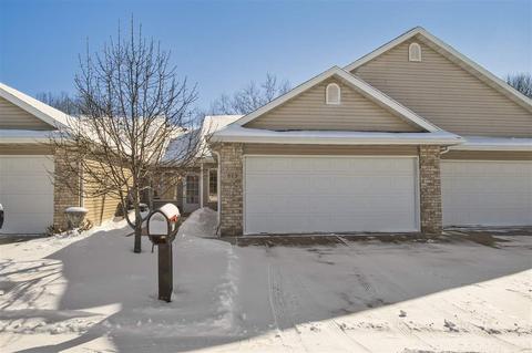 613 Springbrook Cir, Deforest, WI 53532 photo 1