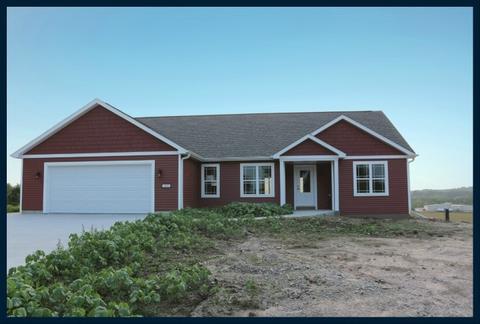 319 Beech Rd, Waterloo, WI 53594 photo 1