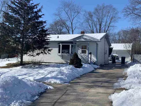 1752 Johnson St, Beloit, WI 53511 photo 1