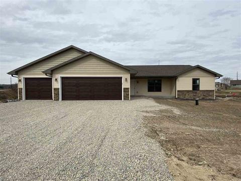 3276 W Lamplighter Tr, Beloit, WI 53511 photo 1