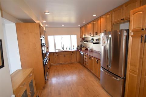 914 Liberty St, Ripon, WI 54971 photo 5
