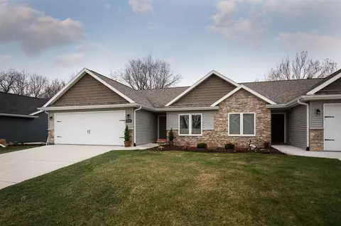 2248 Walnut St, Beloit, WI 53511 photo 1