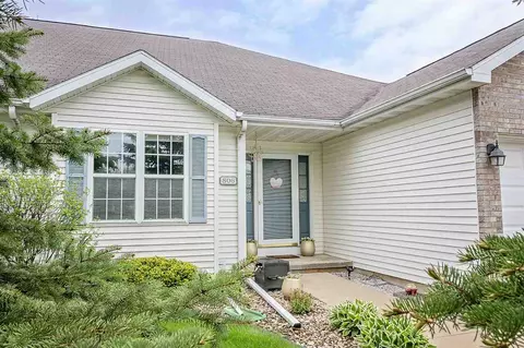 806 Mcclellan Dr, Madison, WI 53718 photo 1