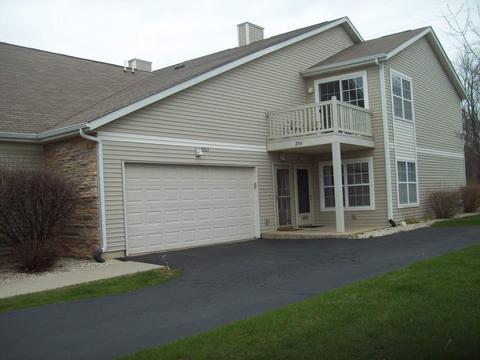 2561 Edgewood Dr, Beloit, WI 53511 photo 1