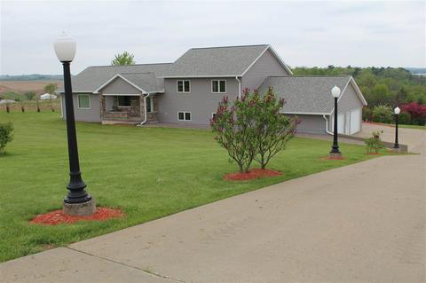 10867 Circle Rd, Lancaster, WI 53813 photo 1