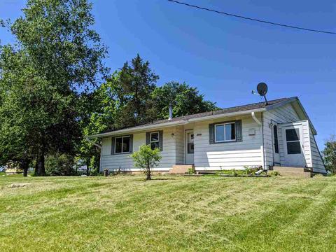 10132 E Mathewson Rd, Mazomanie, WI 53560 photo 1