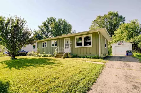 1925 Thackeray Rd, Madison, WI 53704 photo 1