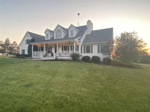 10404 S Walker Rd, Beloit, WI 53511 photo 1