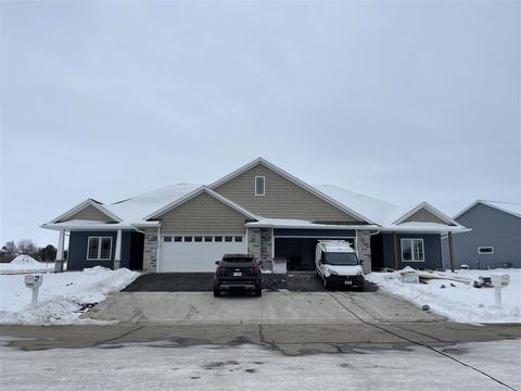 3109 Blue Jay Ct, Beloit, WI 53511 photo 1