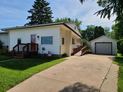 1116 29th Ave, Monroe, WI 53566 photo 1