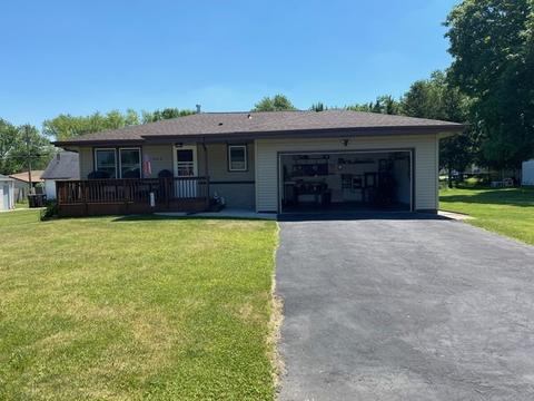 2018 Jackson St, Beloit, WI 53511 photo 1
