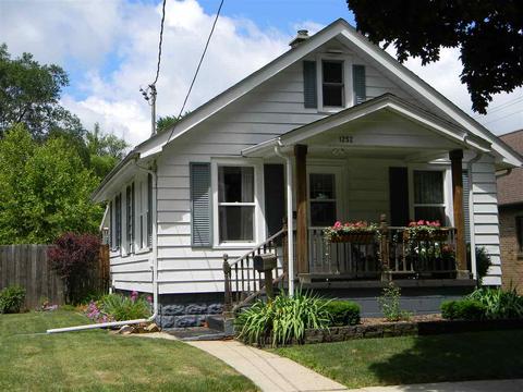 1252 Elm St, Beloit, WI 53511 photo 1