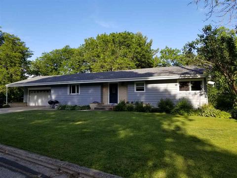 244 Crestview Dr, Waterloo, WI 53594 photo 1