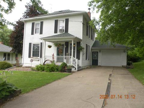 822 4th St, Bloomington, WI 53804 photo 1