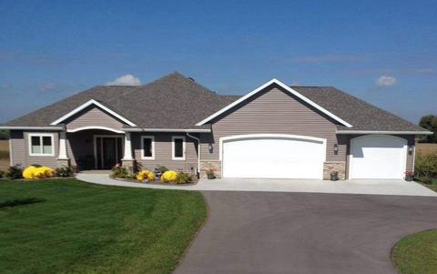 862 Windsor Rd, Ripon, WI 54971 photo 1