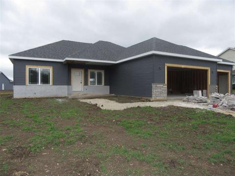 3185 S Bartells Dr, Beloit, WI 53511 photo 1