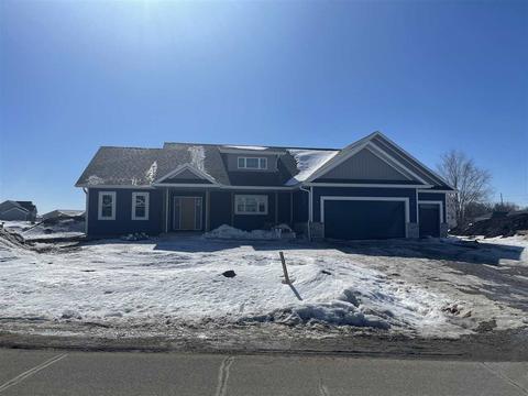 1012 Whippoorwill Way, Beloit, WI 53511 photo 1