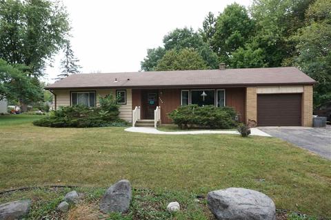 2526 E Hill Rd, Beloit, WI 53511 photo 1