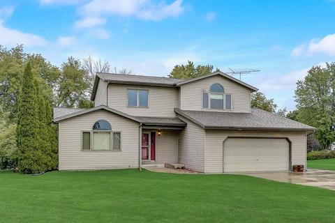 437 E Clancy St, Jefferson, WI 53549 photo 1