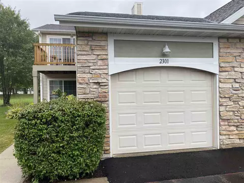 2301 Turnberry Ct, Beloit, WI 53511 photo 1