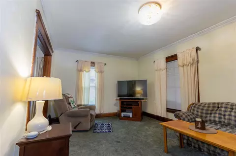 817 Bluff St, Beloit, WI 53511 photo 1